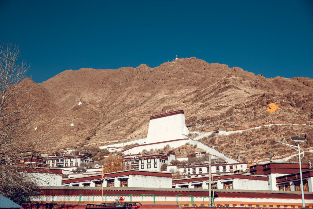 tibet-tour-with-wonder-himalaya