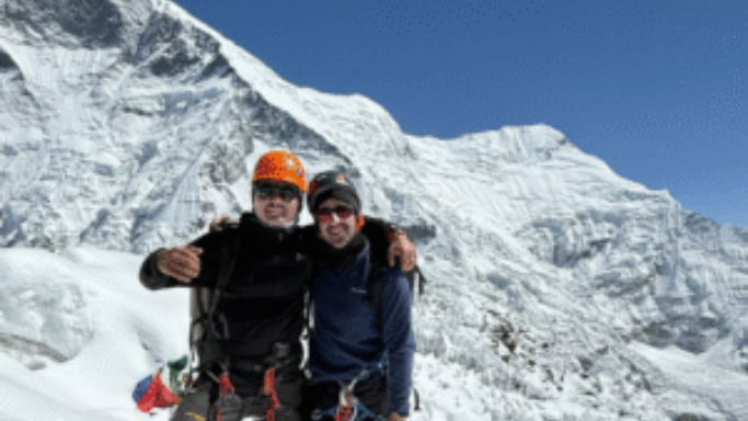 island-peak-summit-wonder-himalaya