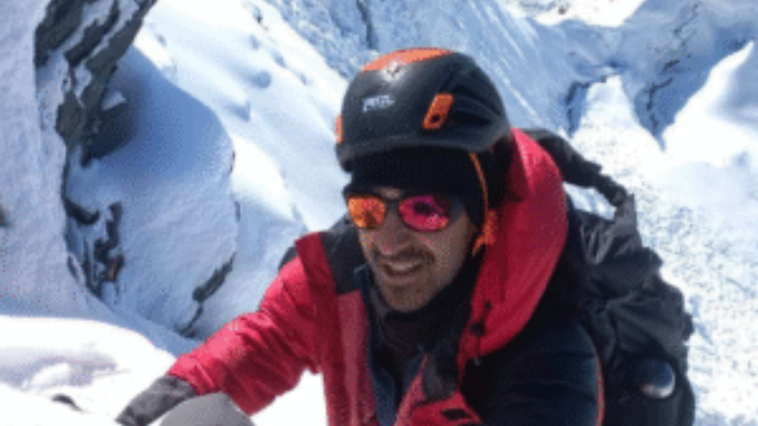 island-peak-summit-wonder-himalaya