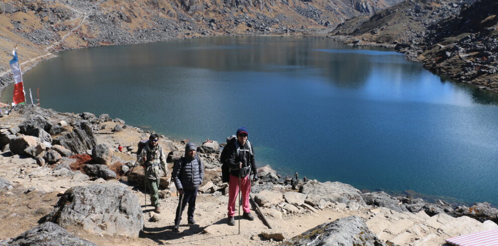 gosaikunda-helambu-trek-13-days-wonder-himalaya