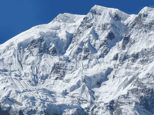 annapurna-circuit-trek-nepal-wonder-himalaya-18-days-3