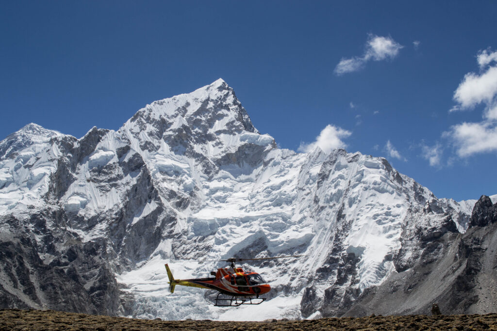 everest-heli-tour-wonder-himalaya