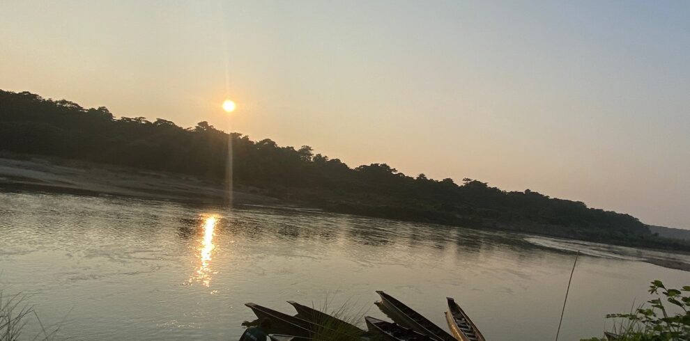 beauty-of-chitwan-jungle-safari-wonder-himalaya-nepal