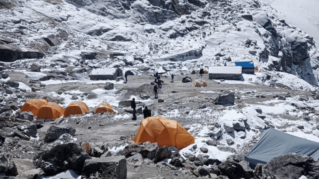 wonderhimalaya-mera-peak-climbing-2025